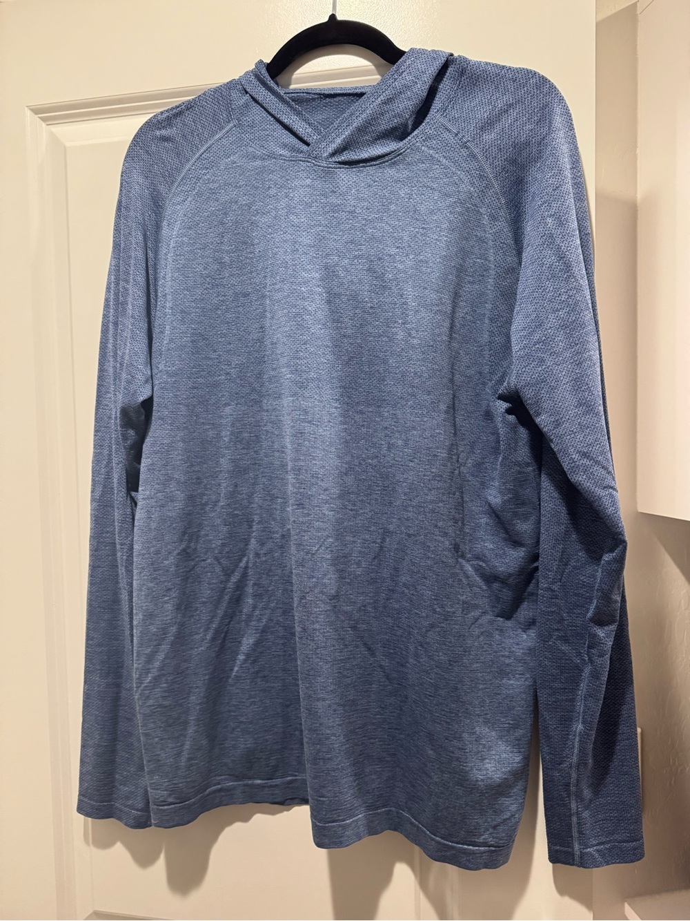 Lululemon men’s long sleeve size large